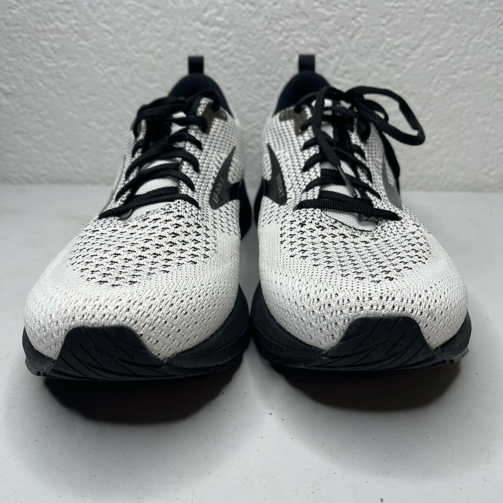 Brooks Revel 4 Running Shoes Womens Size 11 White Black Sneakers New Without Box - Picture 3 of 10